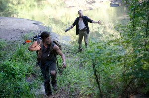 THE-WALKING-DEAD-home-2