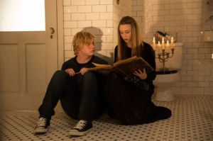 ahs-protect-the-coven-3